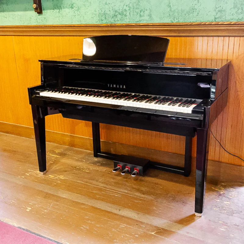 AVANT GRAND N1 (USED)