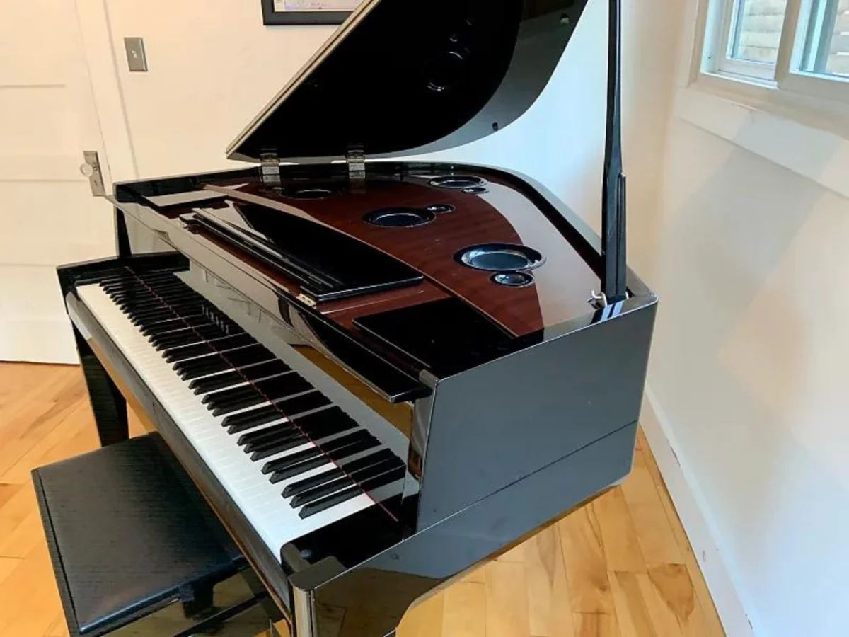 AVANT GRAND N3 (USED)