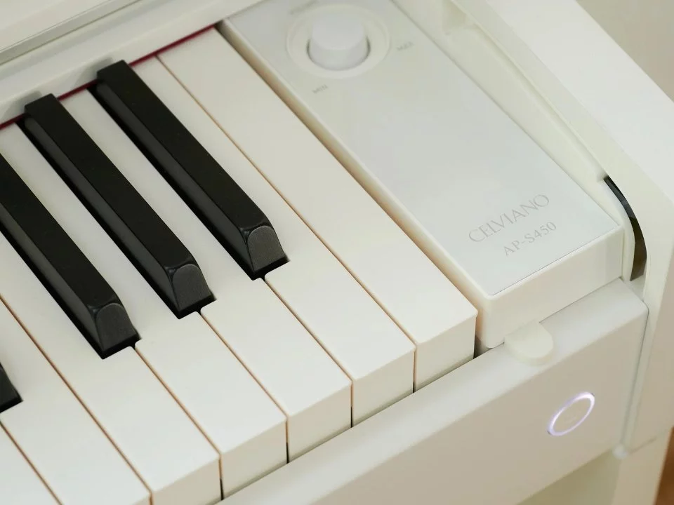 Casio AP-S450 White (WH)