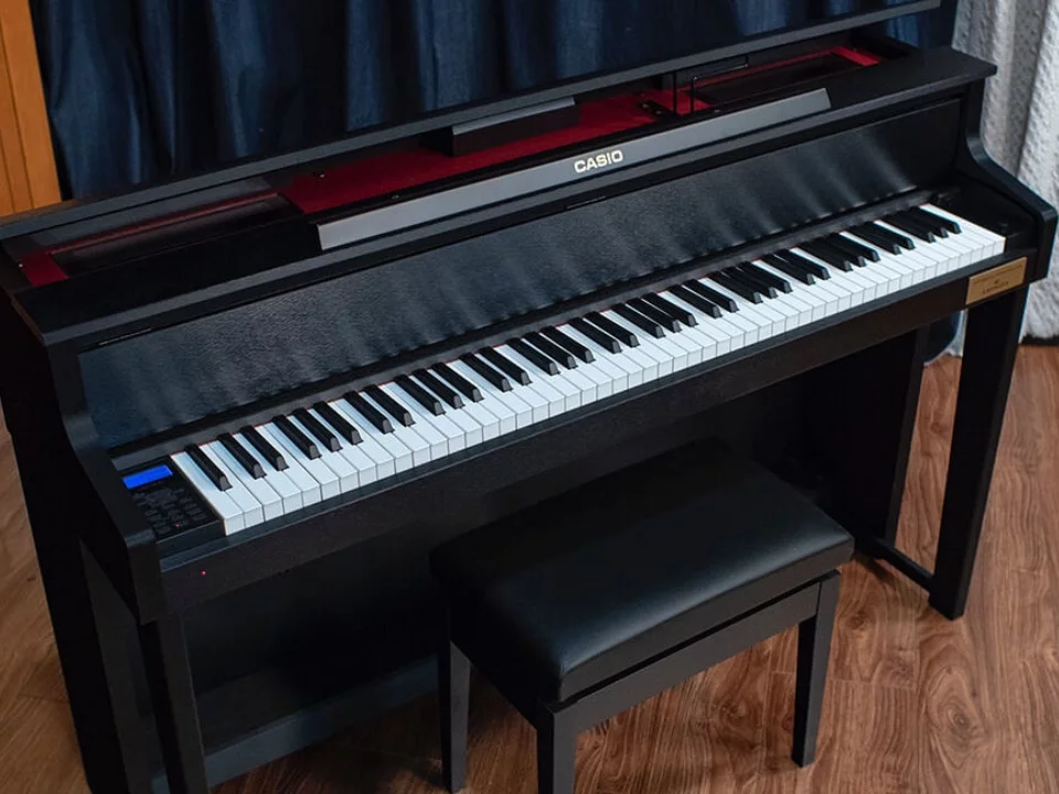 CASIO GP-300 BK (USED)