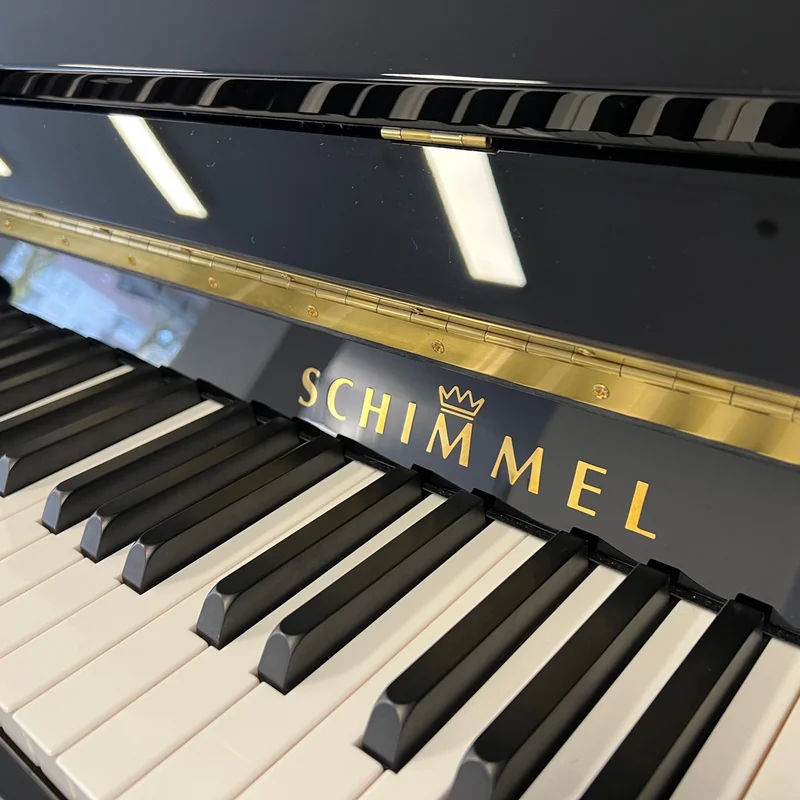 Schimmel Classic C116 Tradition