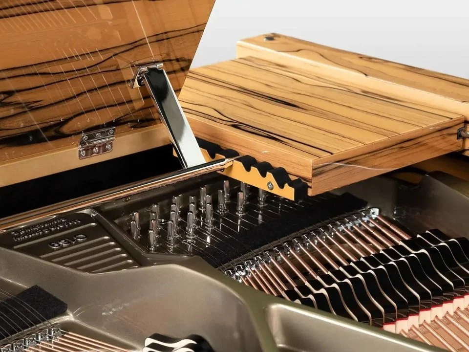 Schimmel Classic C169 White Ebony