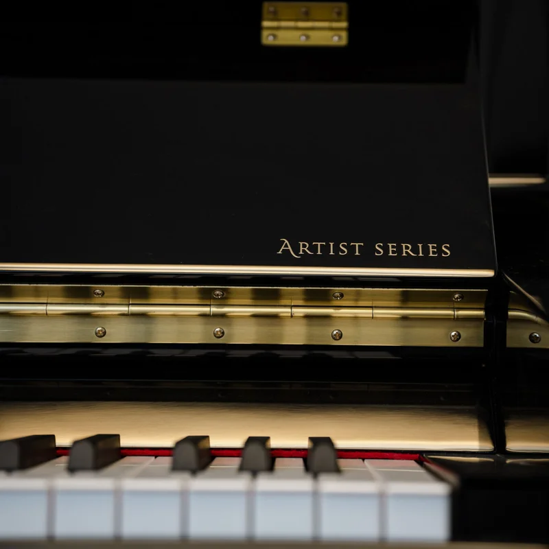 MHA-123U - Artist Series