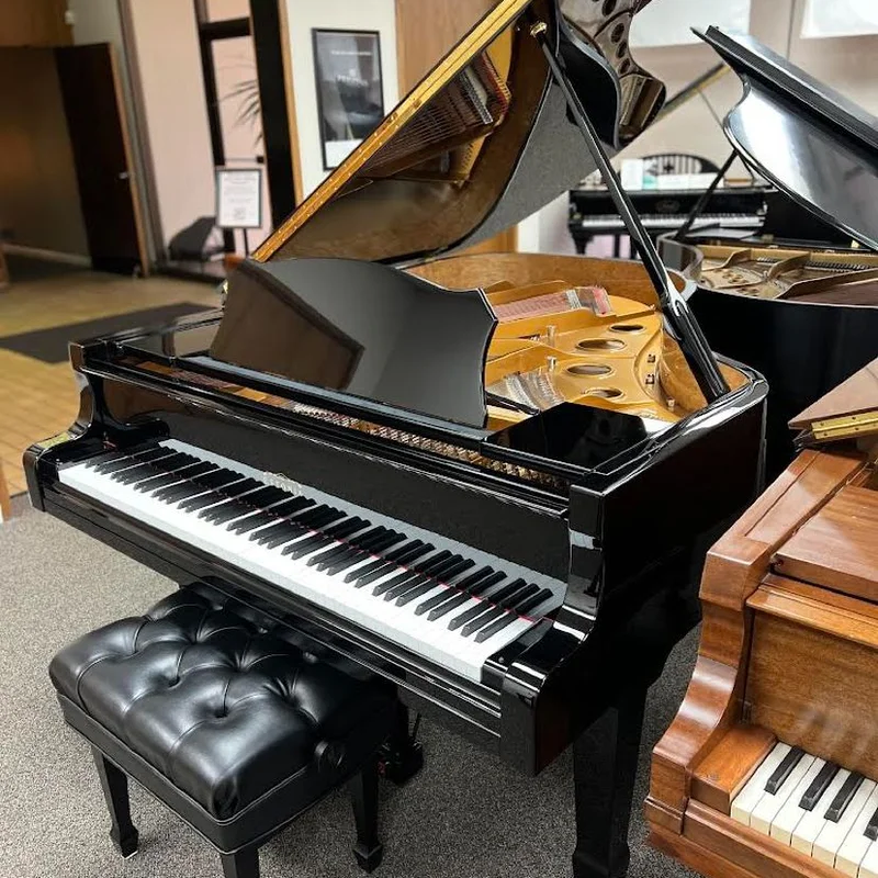 Estonia L190 Polish Ebony