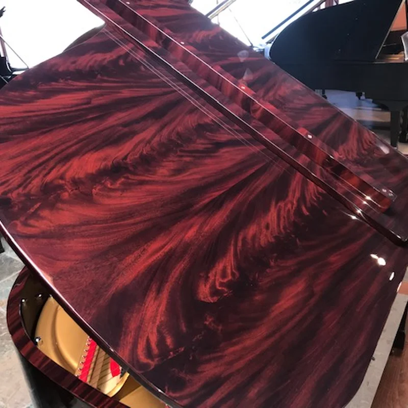 Estonia L190 Pyramid Mahogany