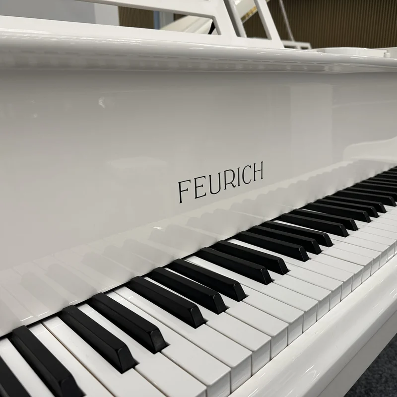 FEURICH 179 - "DYNAMIC II" (White Polish & Chrome)