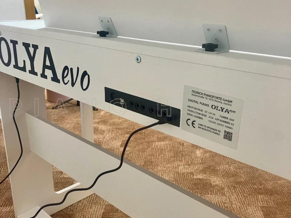 FEURICH OLYA EVO White (Feurich Digital)