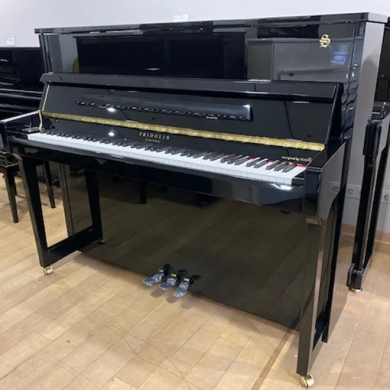 Fridolin Schimmel F121 Tradition (Ebony High Gloss)