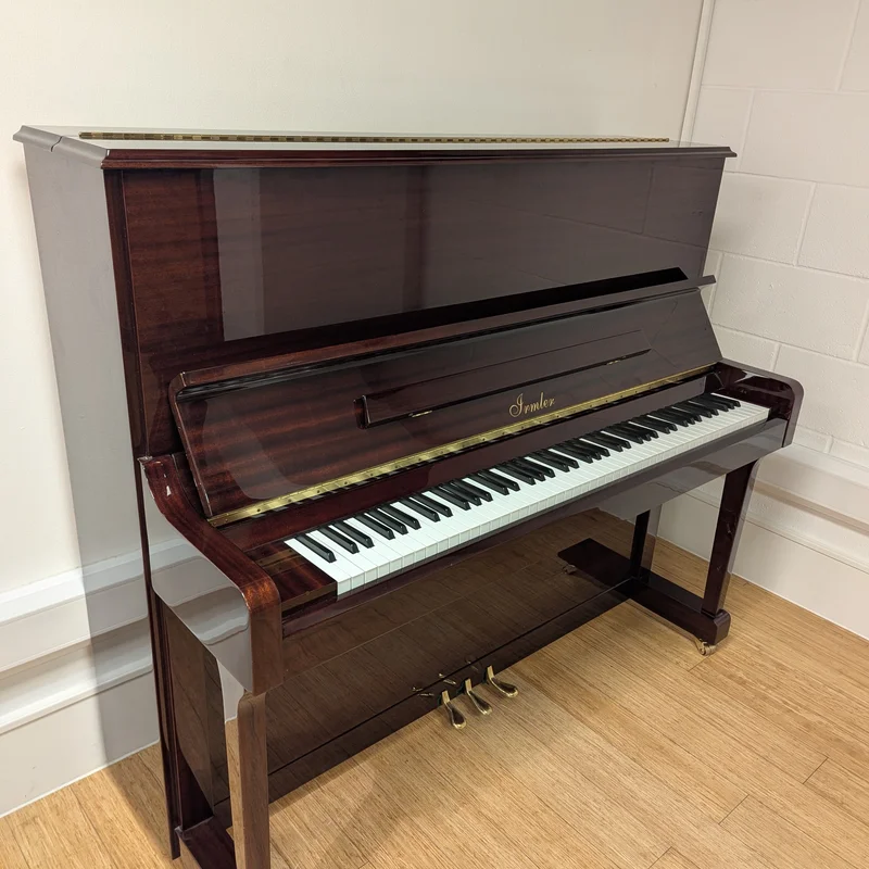 Irmler P122 E (Designed by Blüthner)