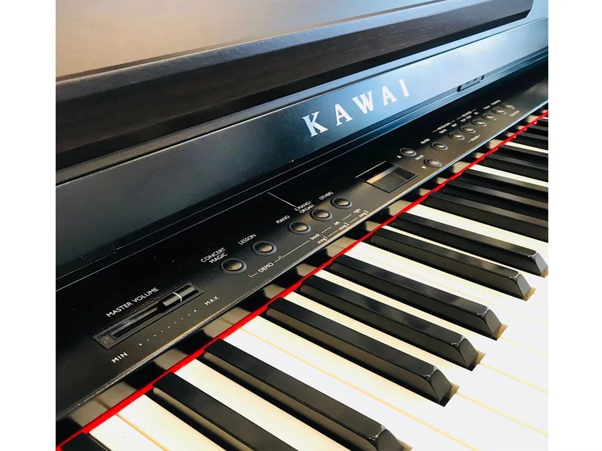 KAWAI L51