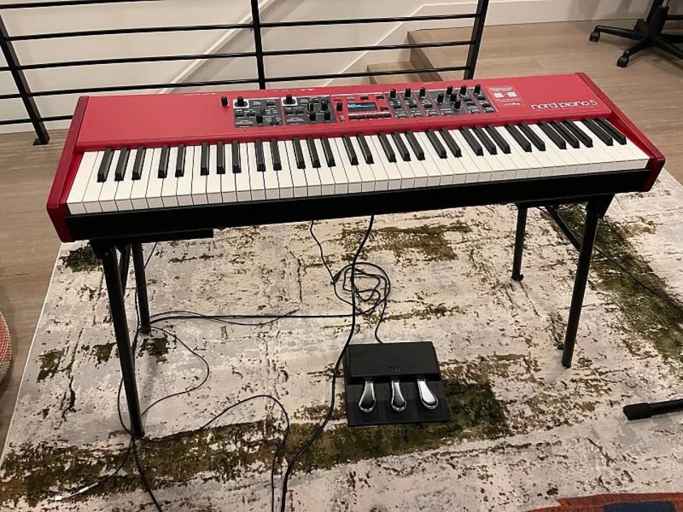 NORD PIANO 5 73 Keys