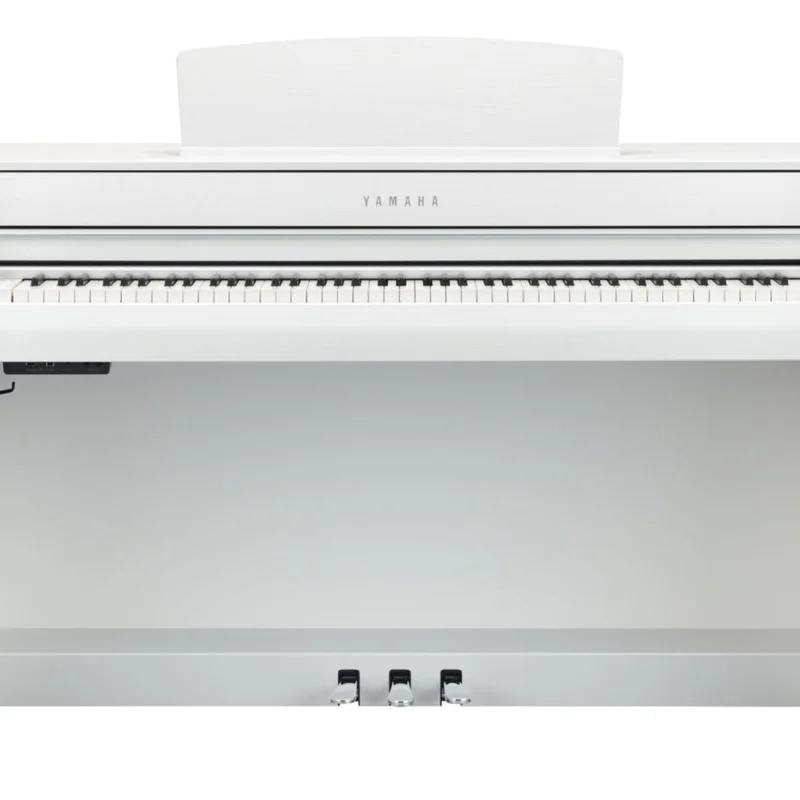 YAMAHA CLP-745 WA (USED)