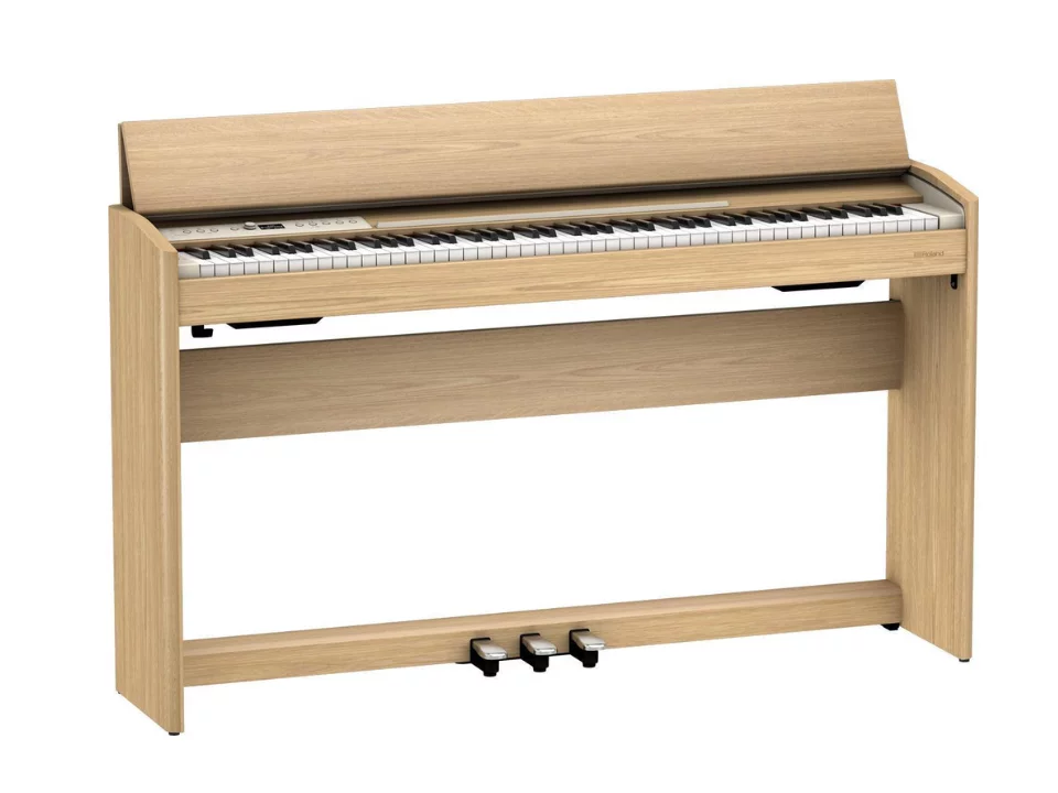 ROLAND F701 LA (USED)