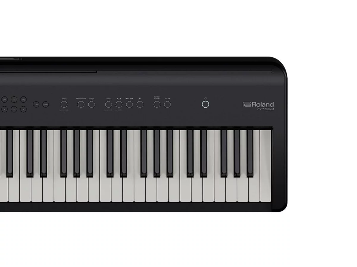 ROLAND FP-E50