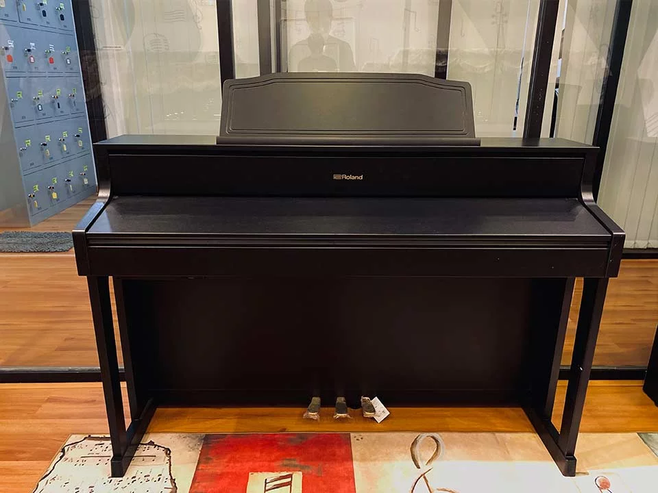 ROLAND HP-605GP SB