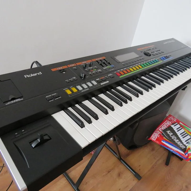 Roland JUPITER 50