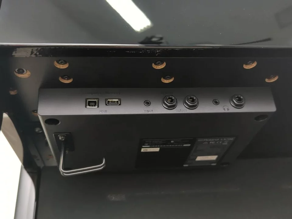 ROLAND LX-706 PE New