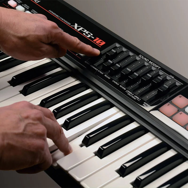 Roland XPS-10