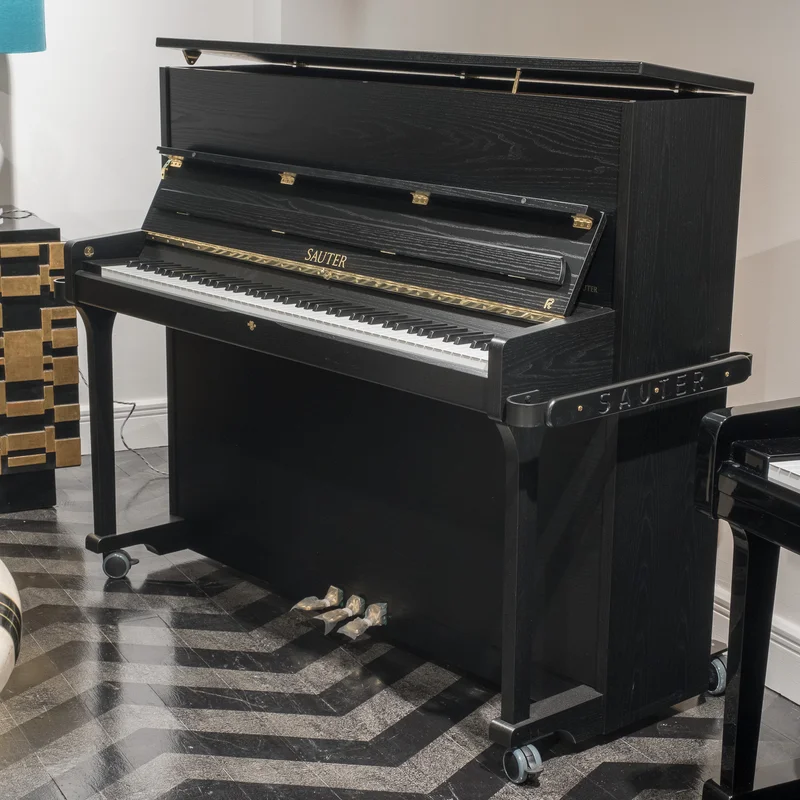 Sauter School Studio 122 (Beech Bright Satin)