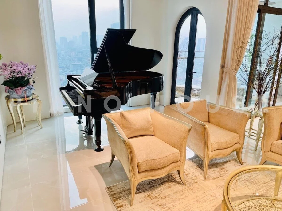 STEINWAY MODEL B-211 (USED)