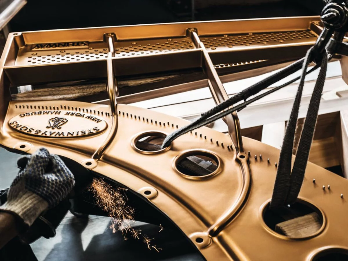 STEINWAY MODEL D-274 WH