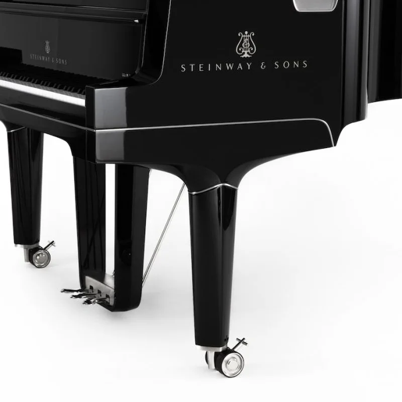 Steinway & Sons Gran Nichetto (The Black Polished)