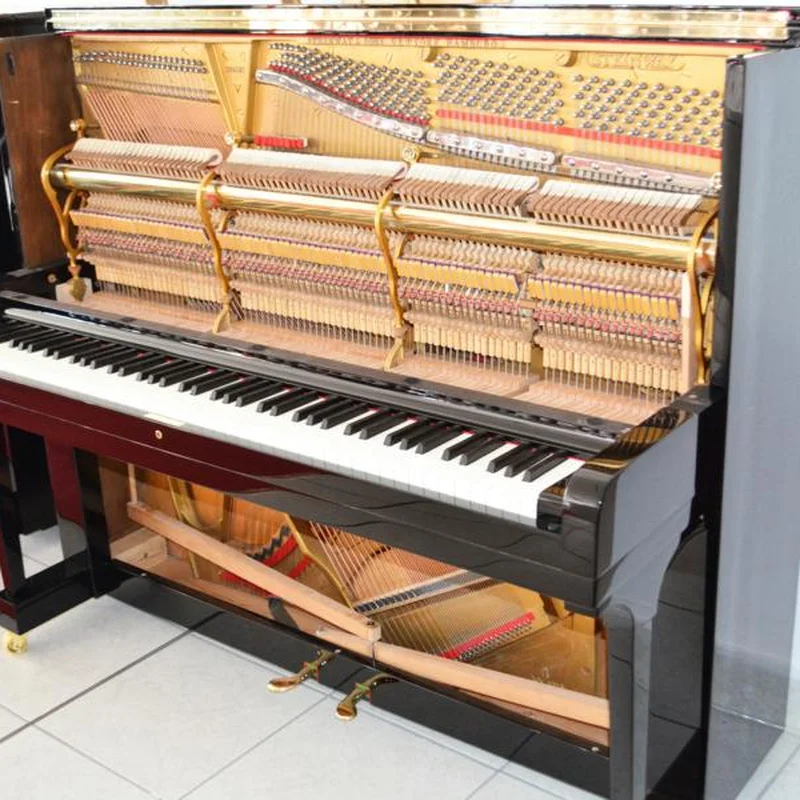 STEINWAY V-125