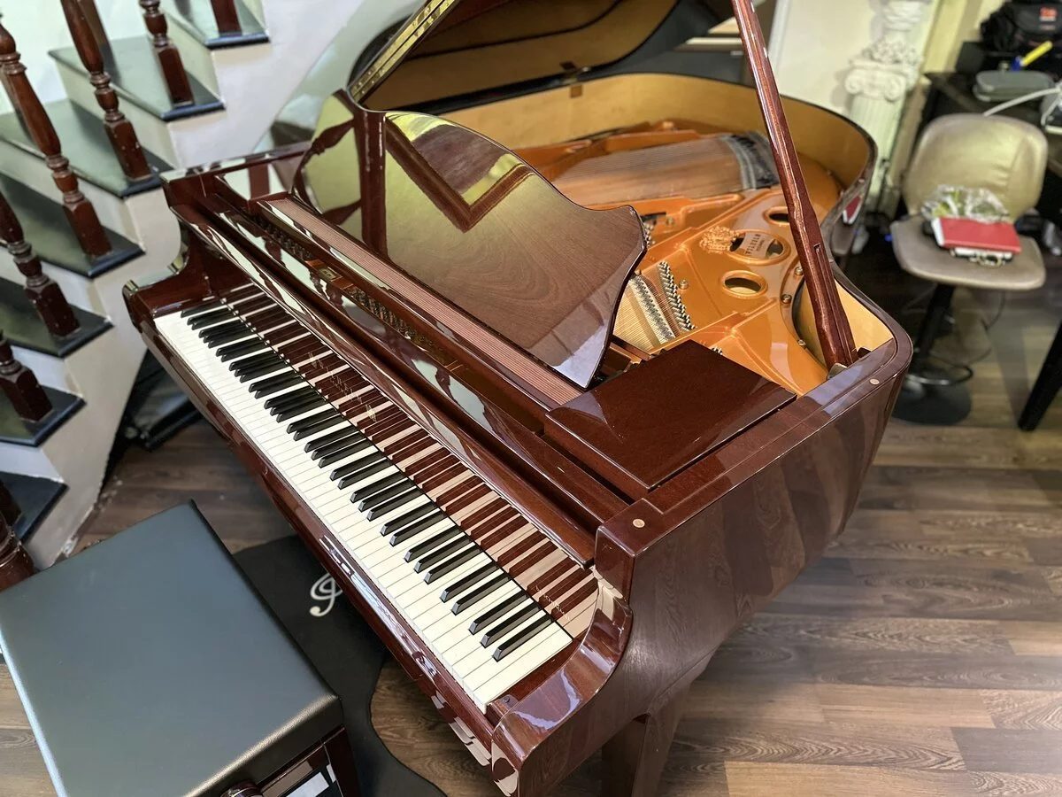 Wilhelm Schimmel W180 Tradition Mahogany (USED)