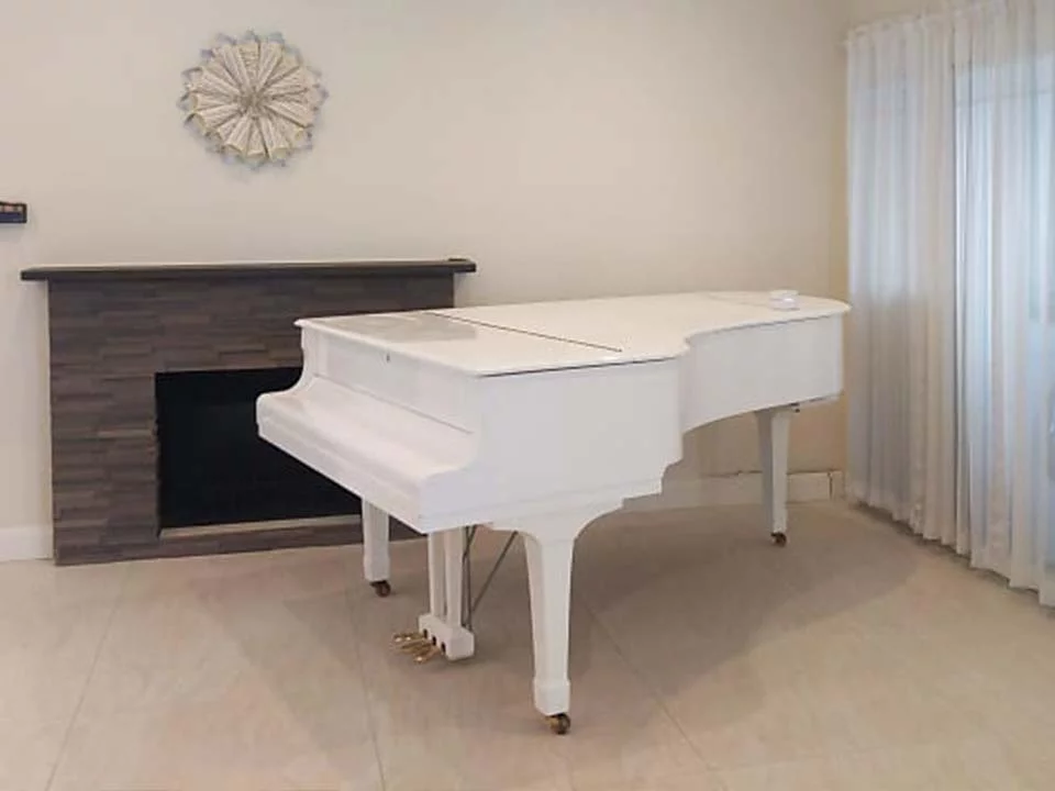 YAMAHA C5A PWH Seri 4