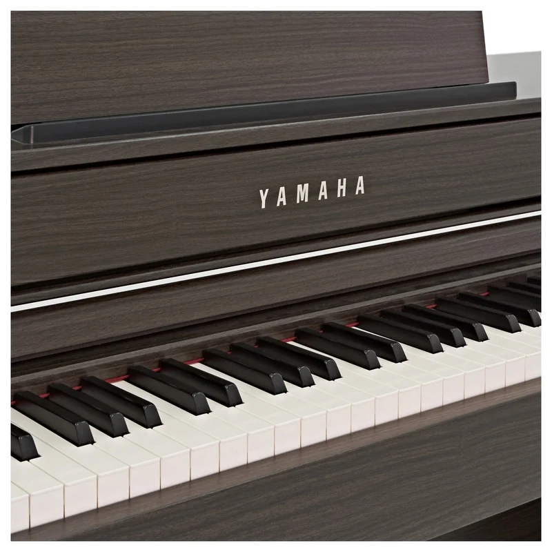 YAMAHA CLP-635 DW