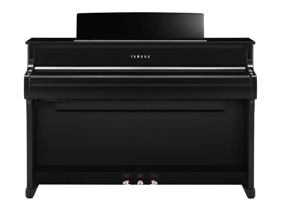 YAMAHA CLP-875 PE