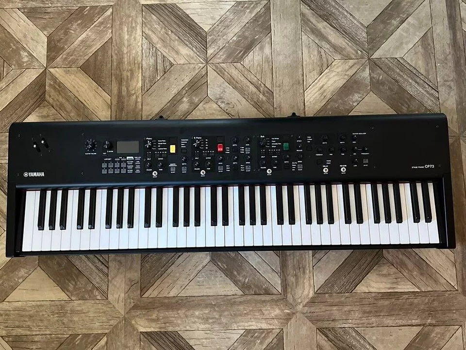 YAMAHA CP73