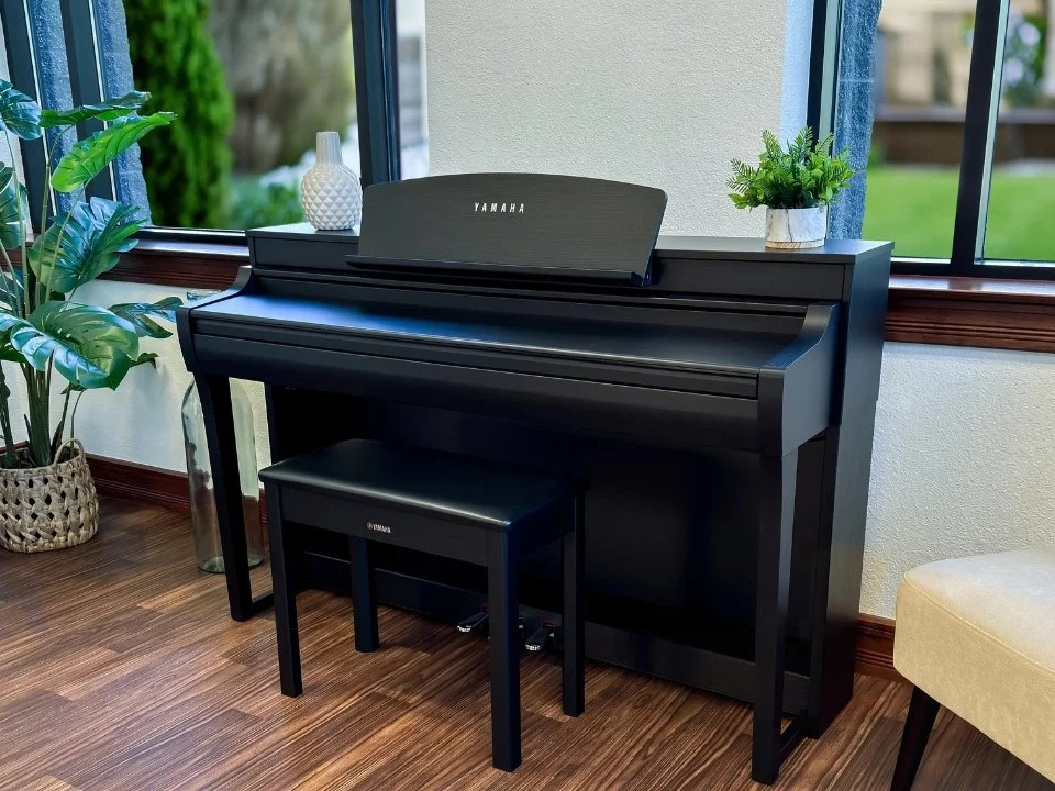 YAMAHA CSP-255 B