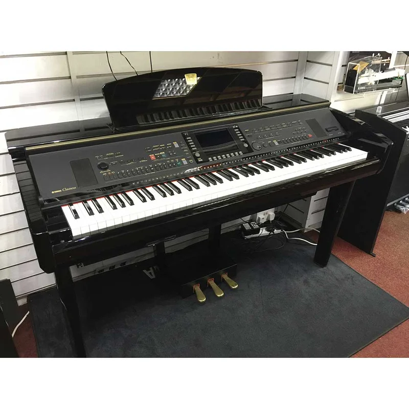 YAMAHA CVP-309 PE
