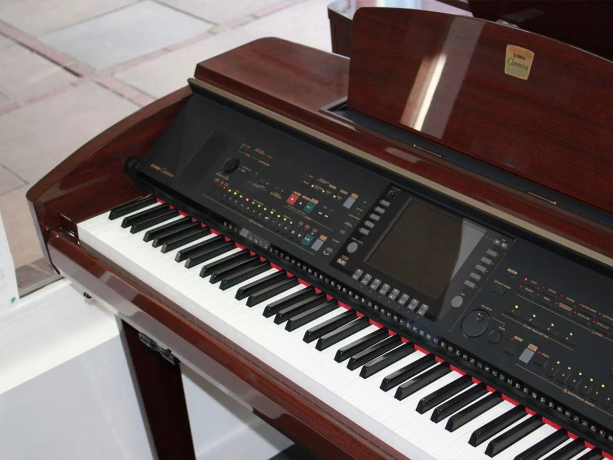 YAMAHA CVP-405 PM