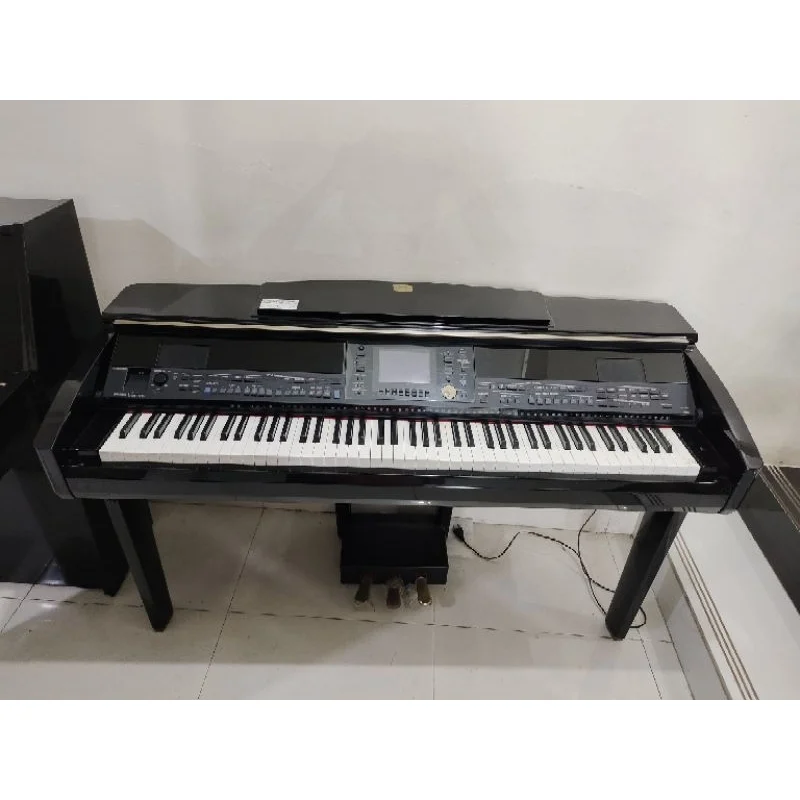 YAMAHA CVP-405 PM