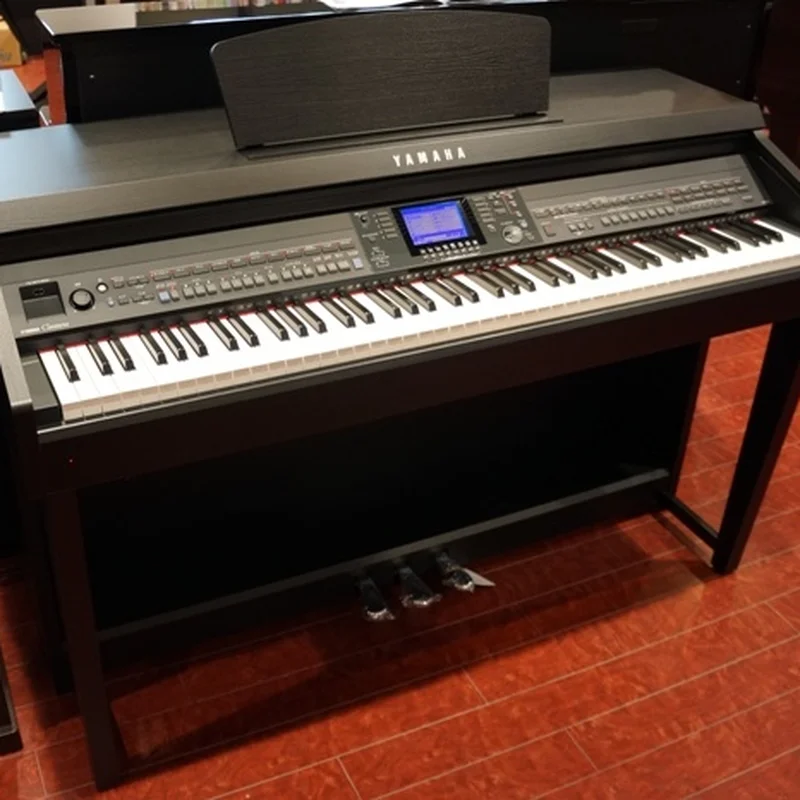YAMAHA CVP-601 B