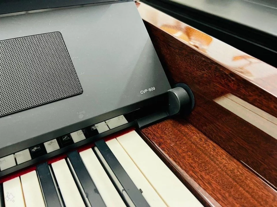 YAMAHA CVP-609 PM