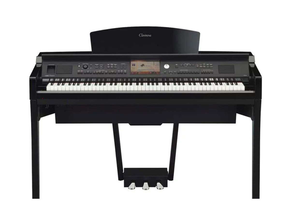 YAMAHA CVP-705 PE