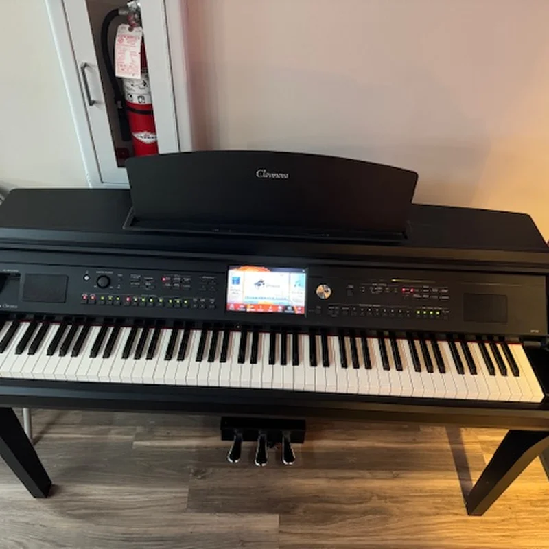 YAMAHA CVP-709 PE (USED)