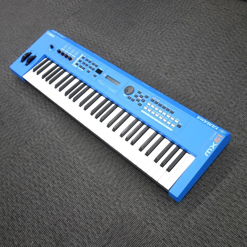 Yamaha MOTIF MX61