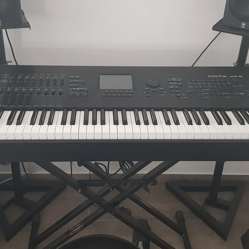 Yamaha MOTIF XF8