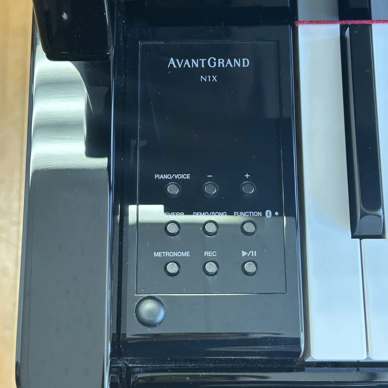 AVANT GRAND N1X (USED)