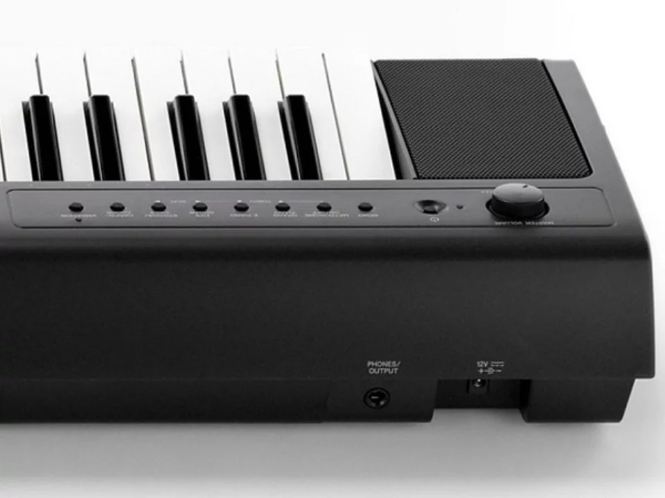 YAMAHA NP-31