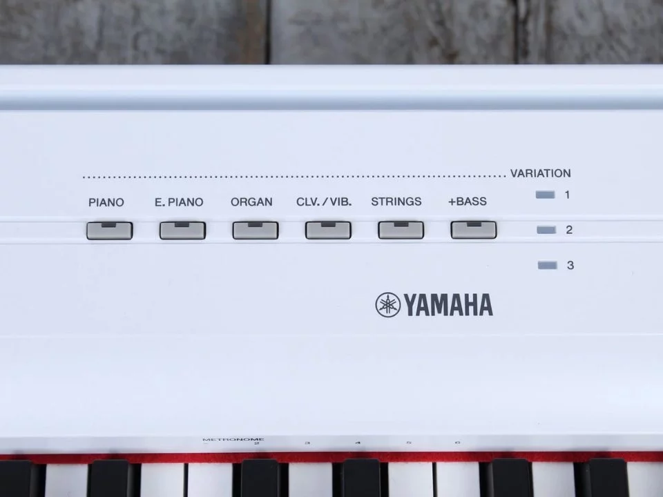YAMAHA P-125A WH