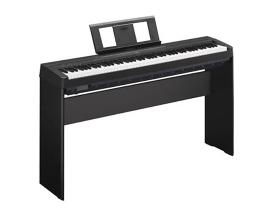 YAMAHA P48 B