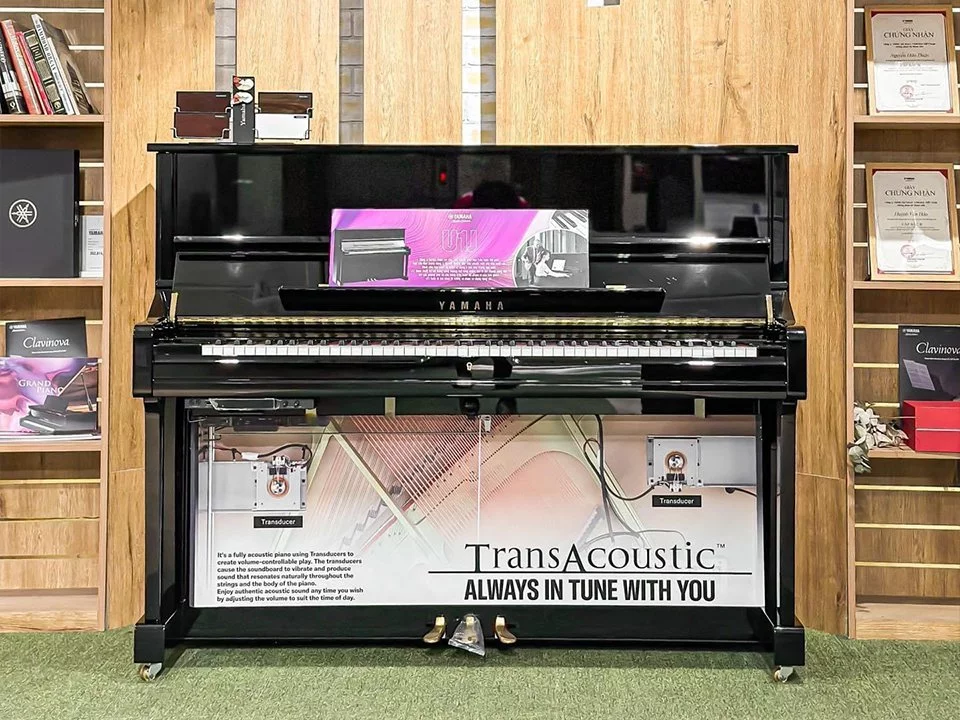 YAMAHA U1 TA2 TRANSACOUSTIC™