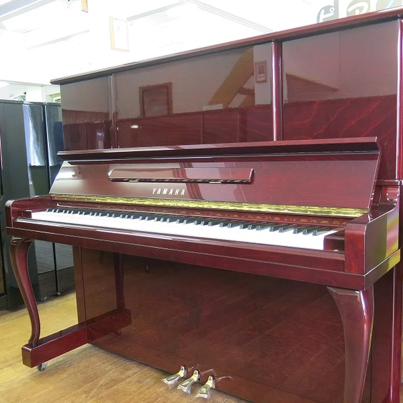 YAMAHA U30BiC