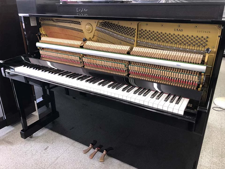 YAMAHA U5AS
