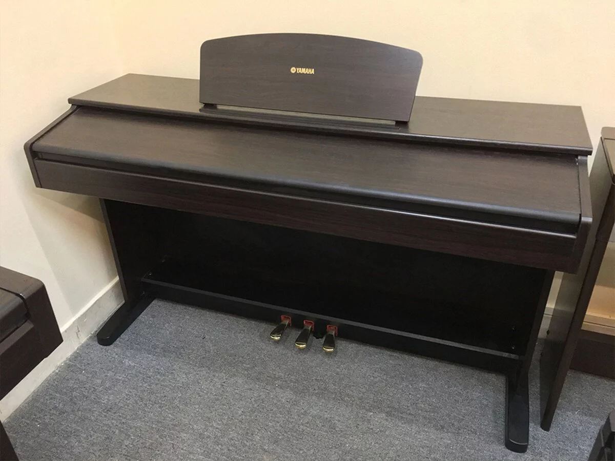 YAMAHA YDP-121